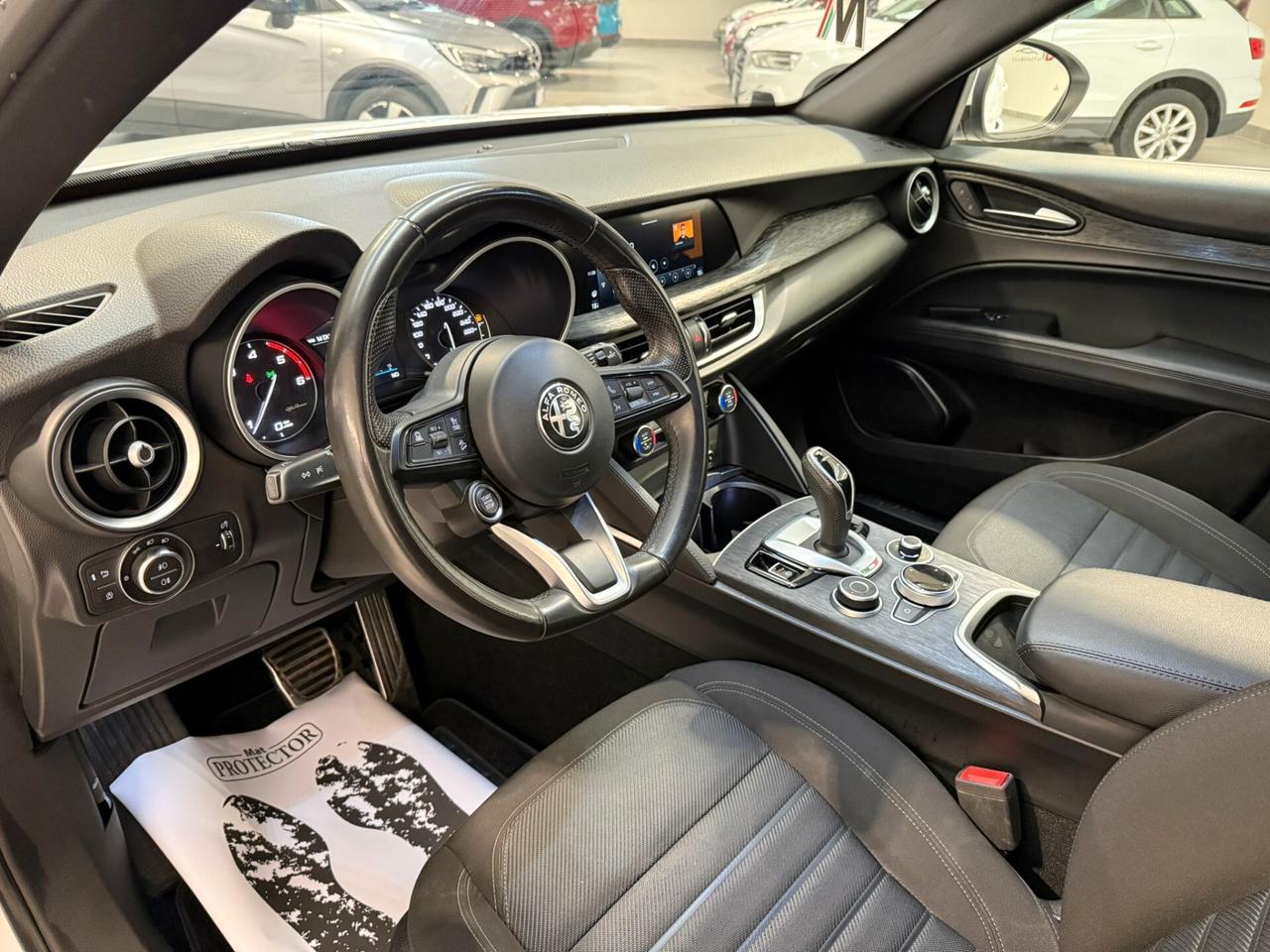 Alfa Romeo Stelvio 2.2 Turbodiesel 190 CV AT8 Q4 Business