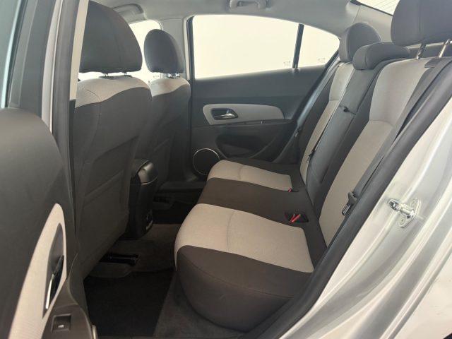 CHEVROLET Cruze 1.6 4 porte LS