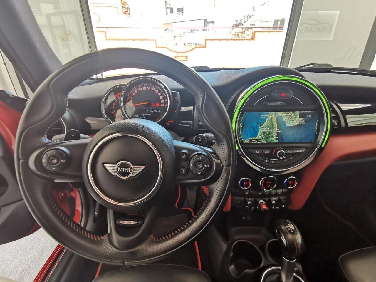 Mini Mini 2.0 Cooper SD Allestimento Jhon Cooper Works 5 porte TETTO