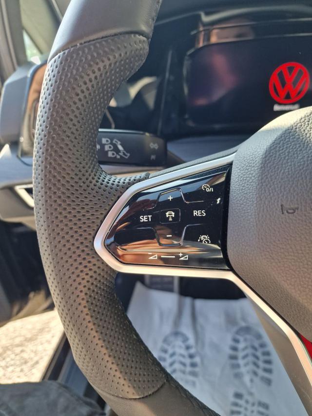 VOLKSWAGEN Golf 2.0 TSI GTI - MANUALE