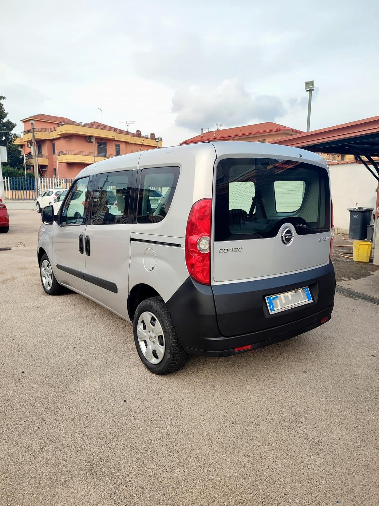 Opel Combo 1.3 CDTi 95CV PC-TN N1