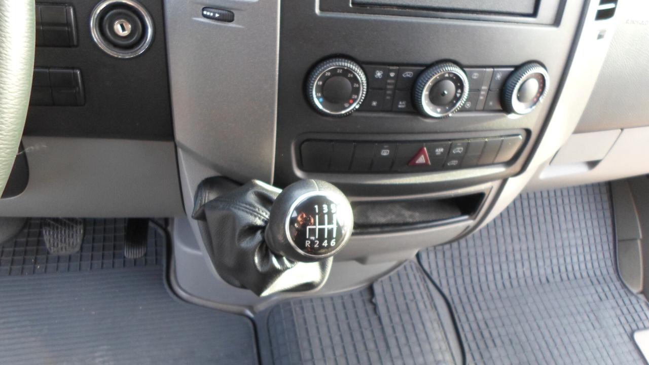Volkswagen 9 Posti