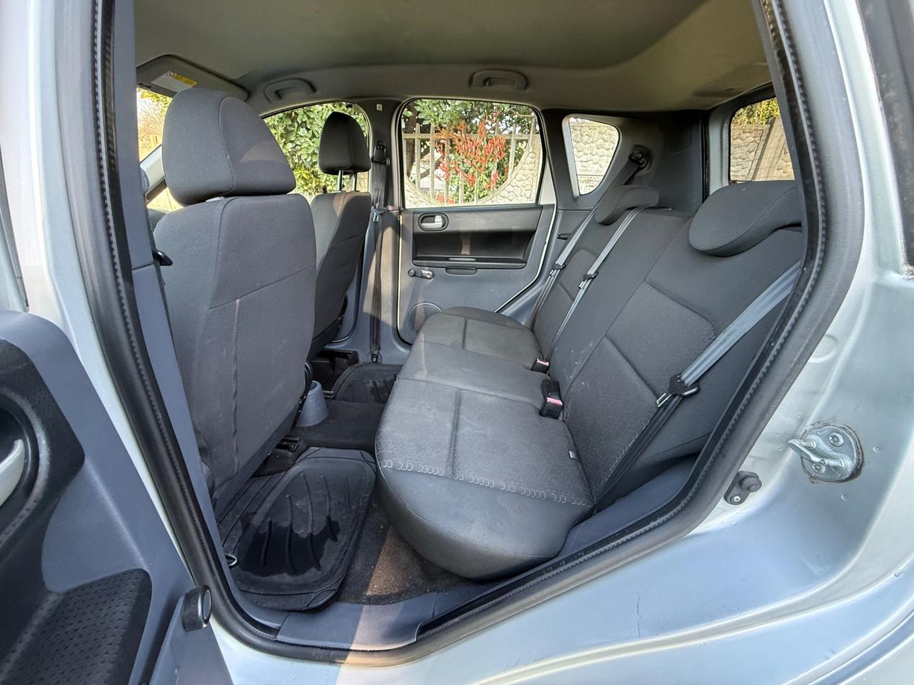 Mitsubishi Colt 1.1 12V 5p. Invite