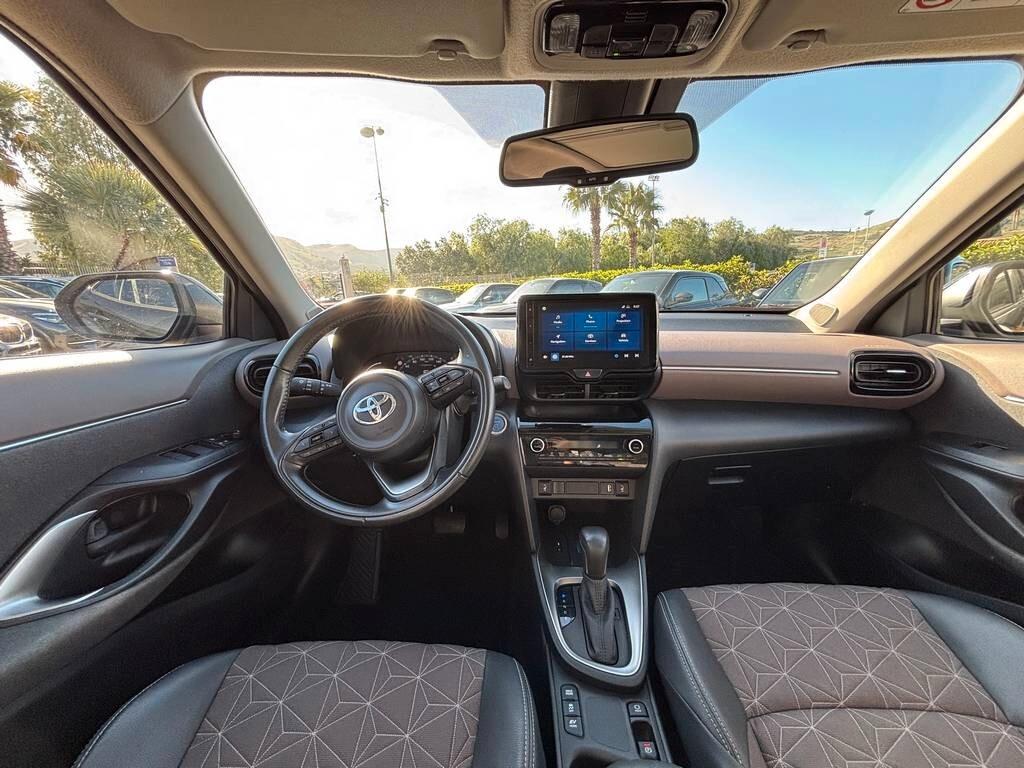 Toyota Yaris Cross 1.5 Lounge 2022/ solo 36.000 KM Tua a soli 269 Euro al mese
