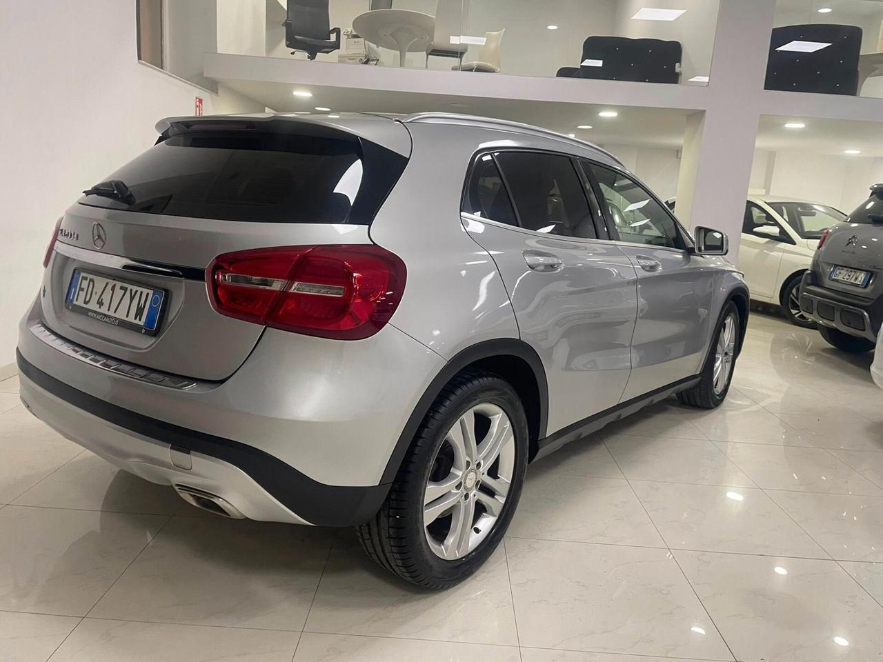Mercedes-benz GLA 200 d Premium