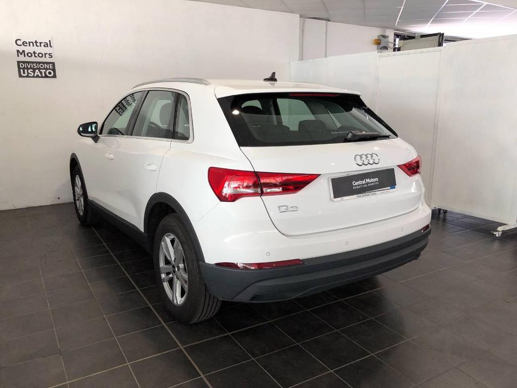 Audi Q3 35 1.5 TFSI Business