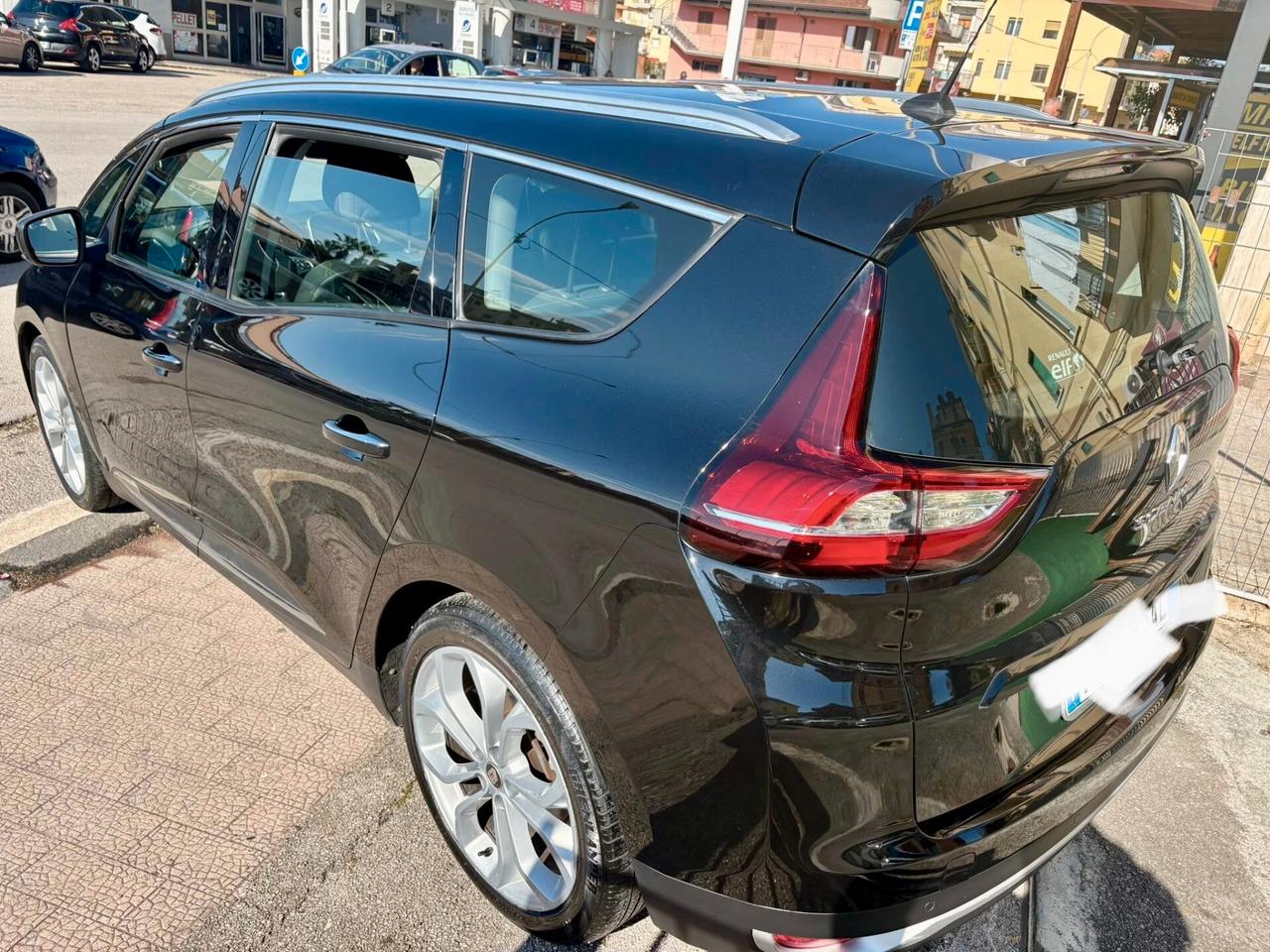 Renault Grand Scenic dCi 130 CV Energy AUTOCARRO