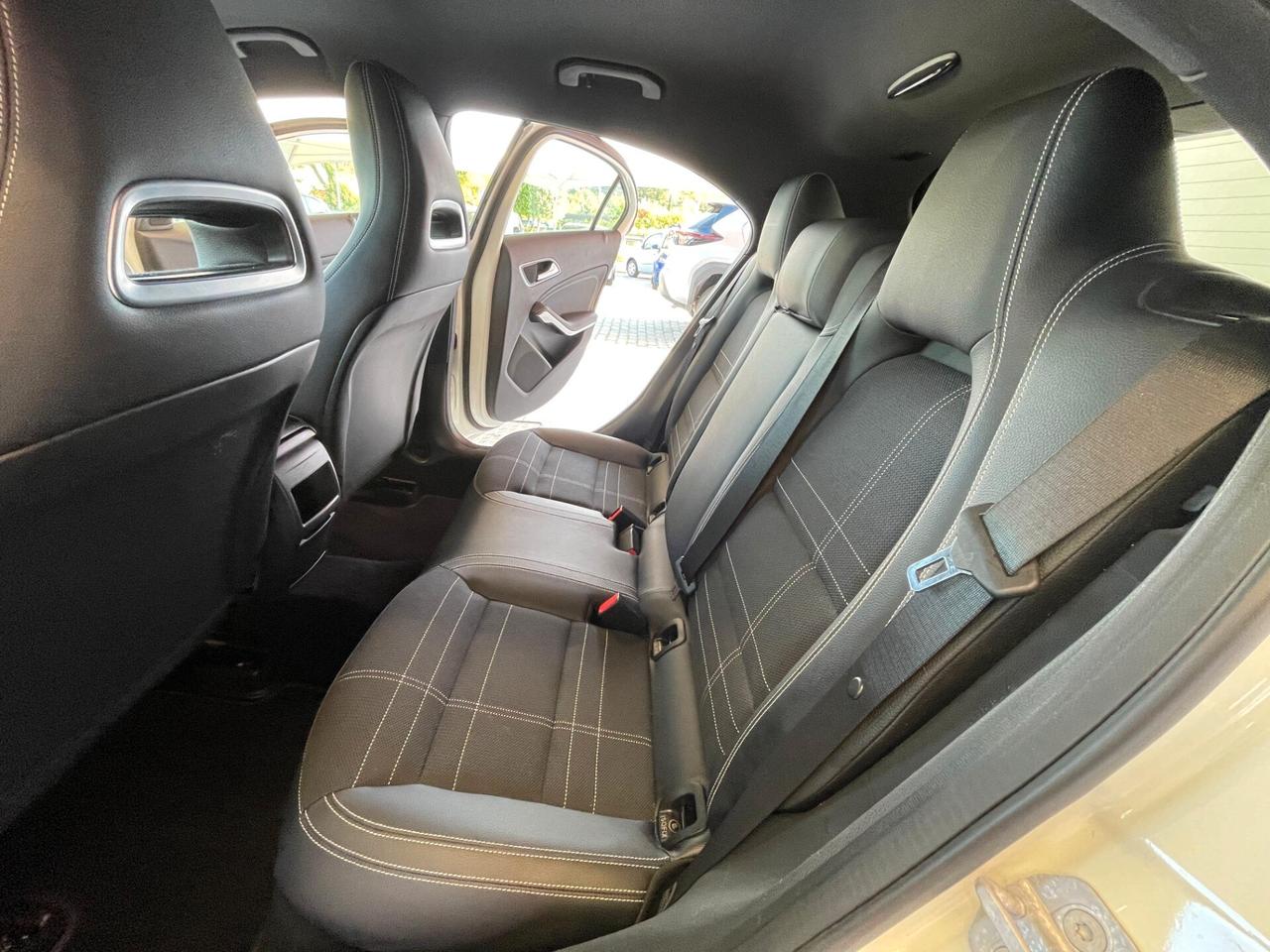 MERCEDES Classe A (W176) A 180 CDI Sport