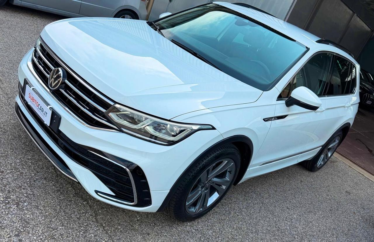 Volkswagen Tiguan 2.0 TDI 150 CV SCR DSG R-Line