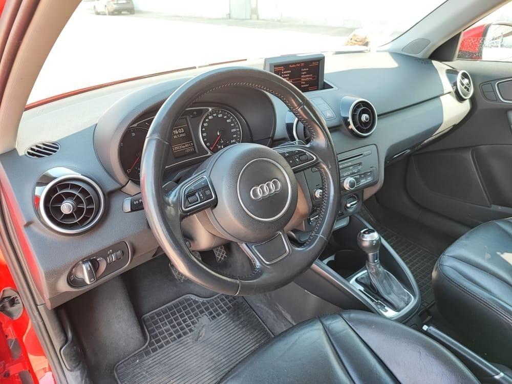 Audi A1 1.6 TDI S tronic Attraction NEOPATENTATI