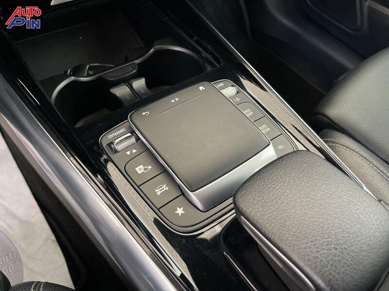 Mercedes-Benz GLA GLA 200 d Automatic Sport *Display 10,25"*