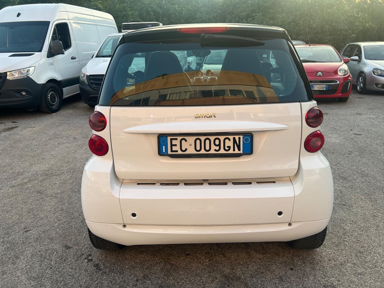 Smart ForTwo 1000 62 kW coupé passion
