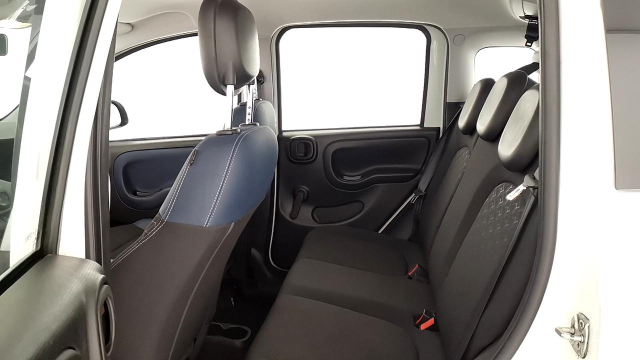 FIAT Panda III 2021 Cross - Panda 1.0 firefly hybrid Cross s&s 70cv 5p.ti