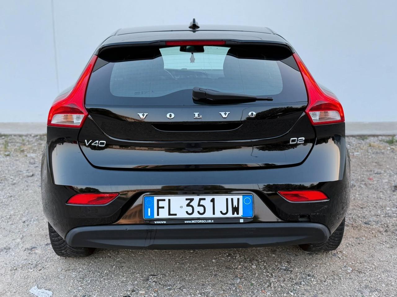 VOLVO V40 2.0 DIESEL D2 EURO6B