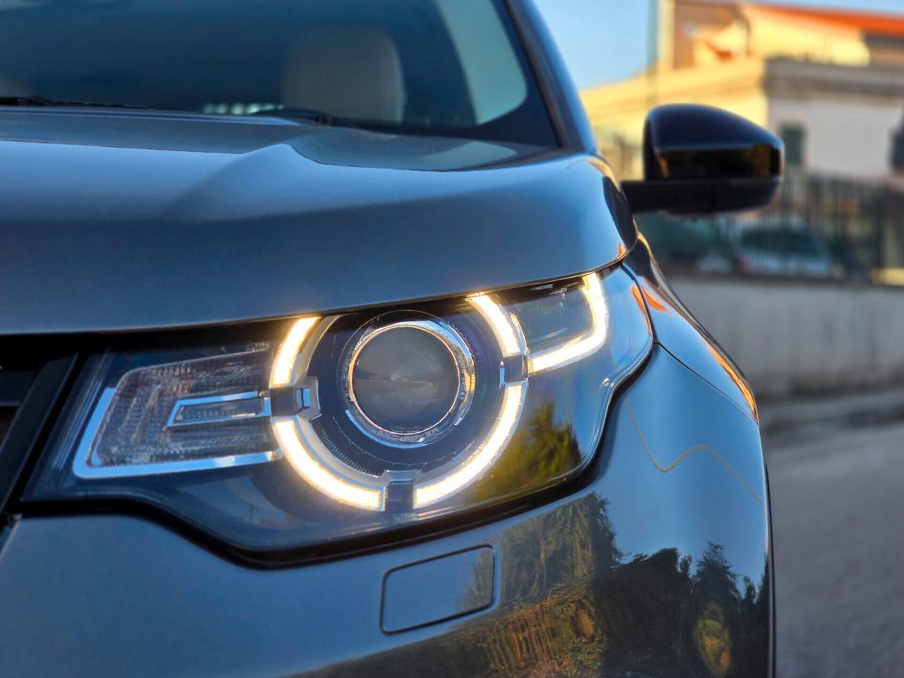 DISCOVERY SPORT HSE LUXURY 190CV DA VETRINA