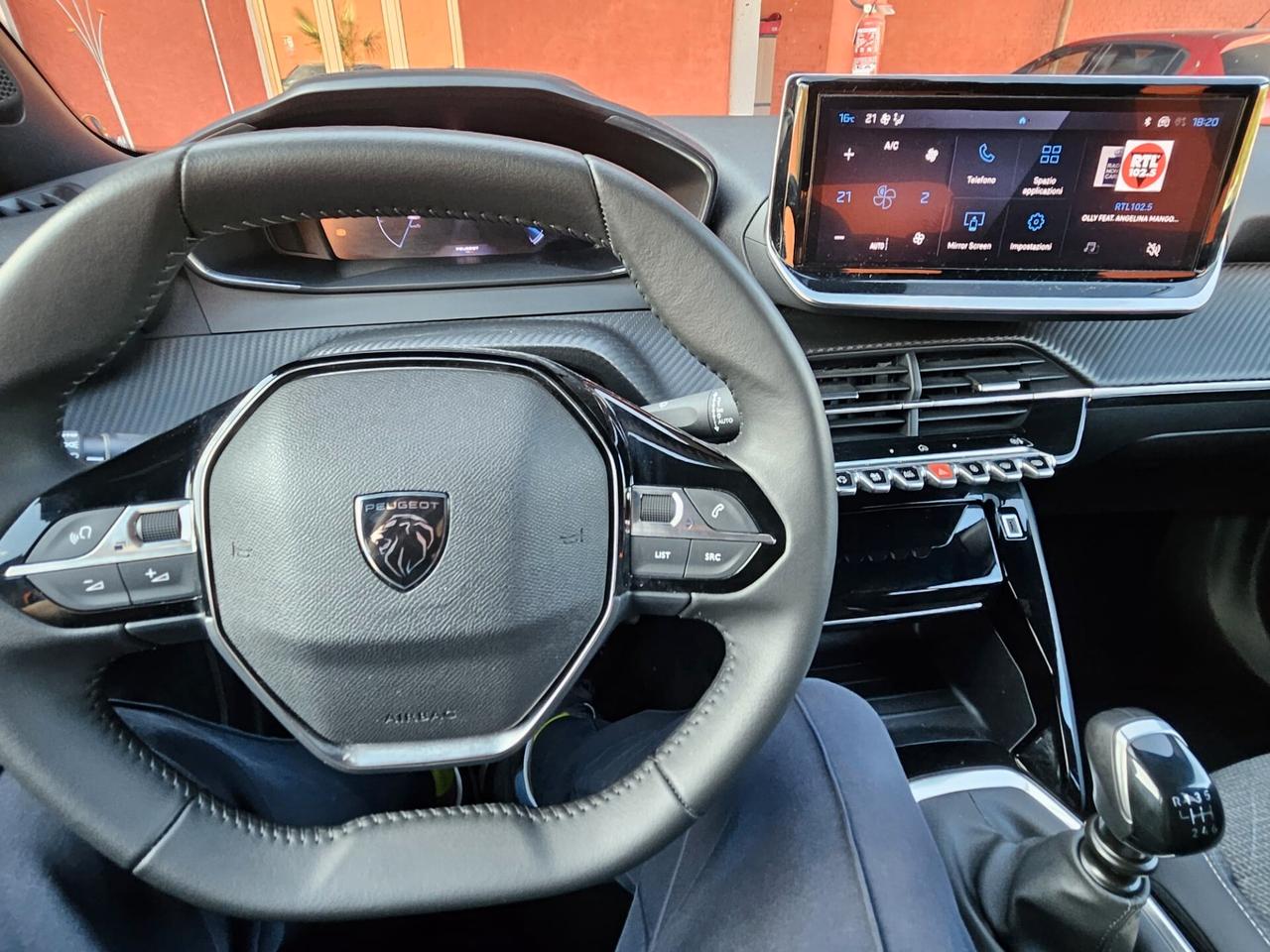 Peugeot 2008 PureTech 100 S&S Allure