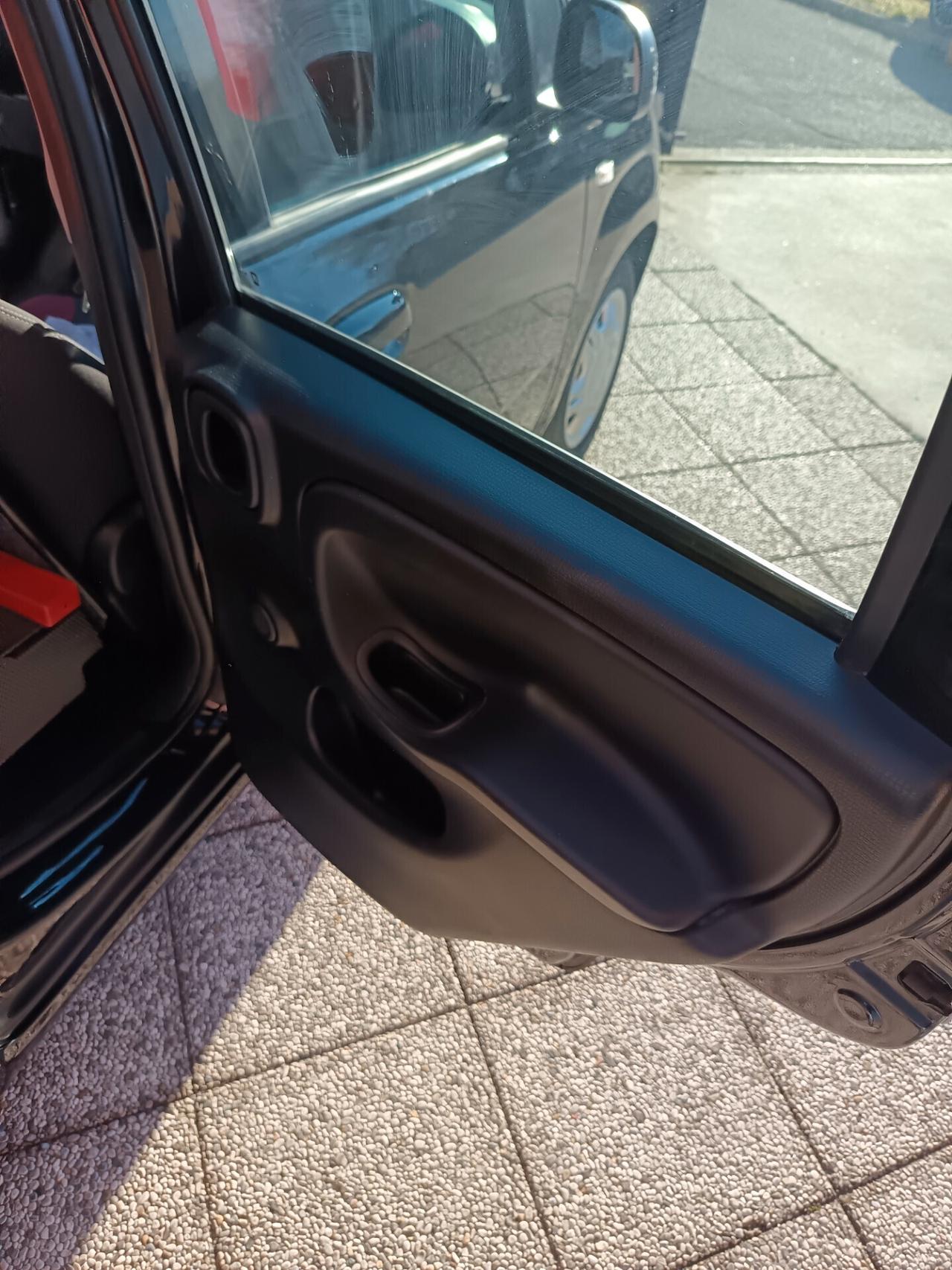 Fiat Panda 1.2 Pop Van 2 posti