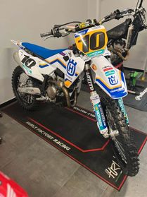 Husqvarna FC 250 4t heritage 49 ore scarico hgs