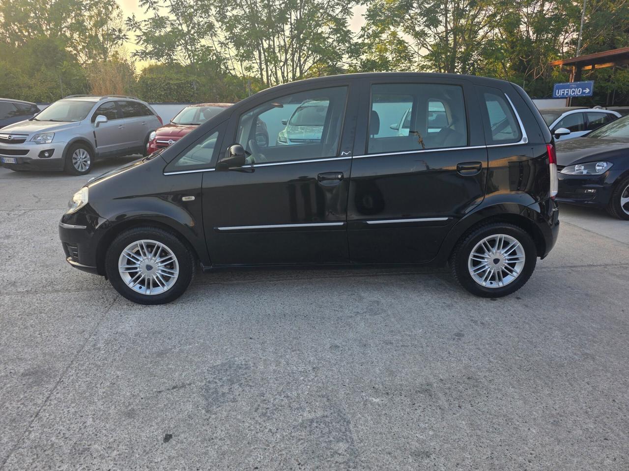 Lancia MUSA 1.4 16V EURO 5 Oro