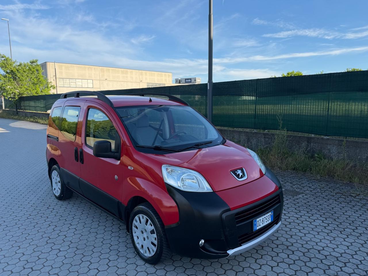 Peugeot Bipper Tepee 1.4 HDi 70CV Outdoor 2-Tronic