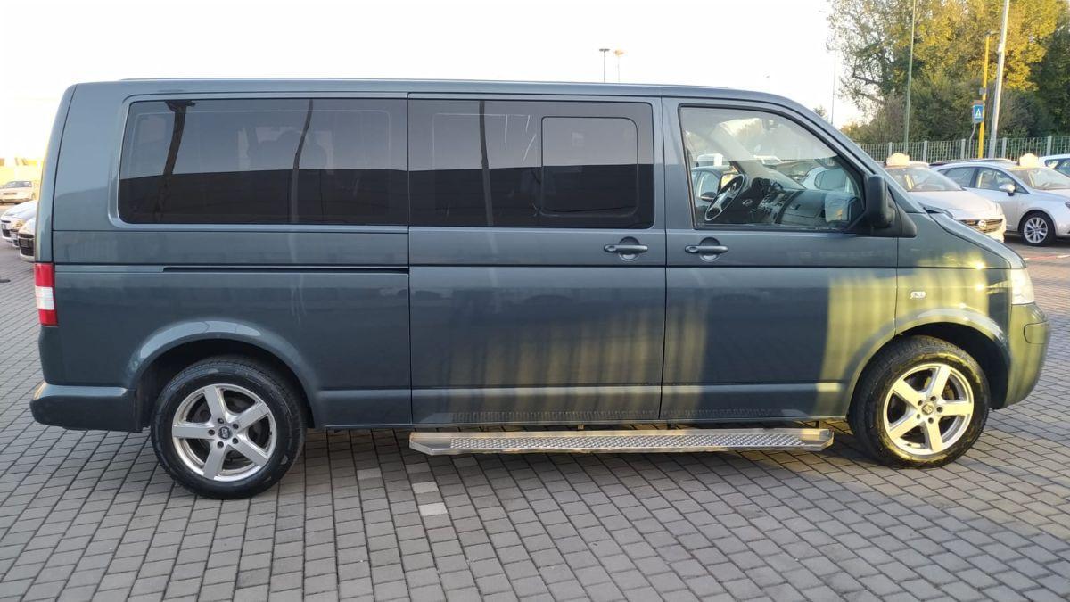 VOLKSWAGEN - Caravelle 2.5 TDI 9 POSTI 174 CV FULL