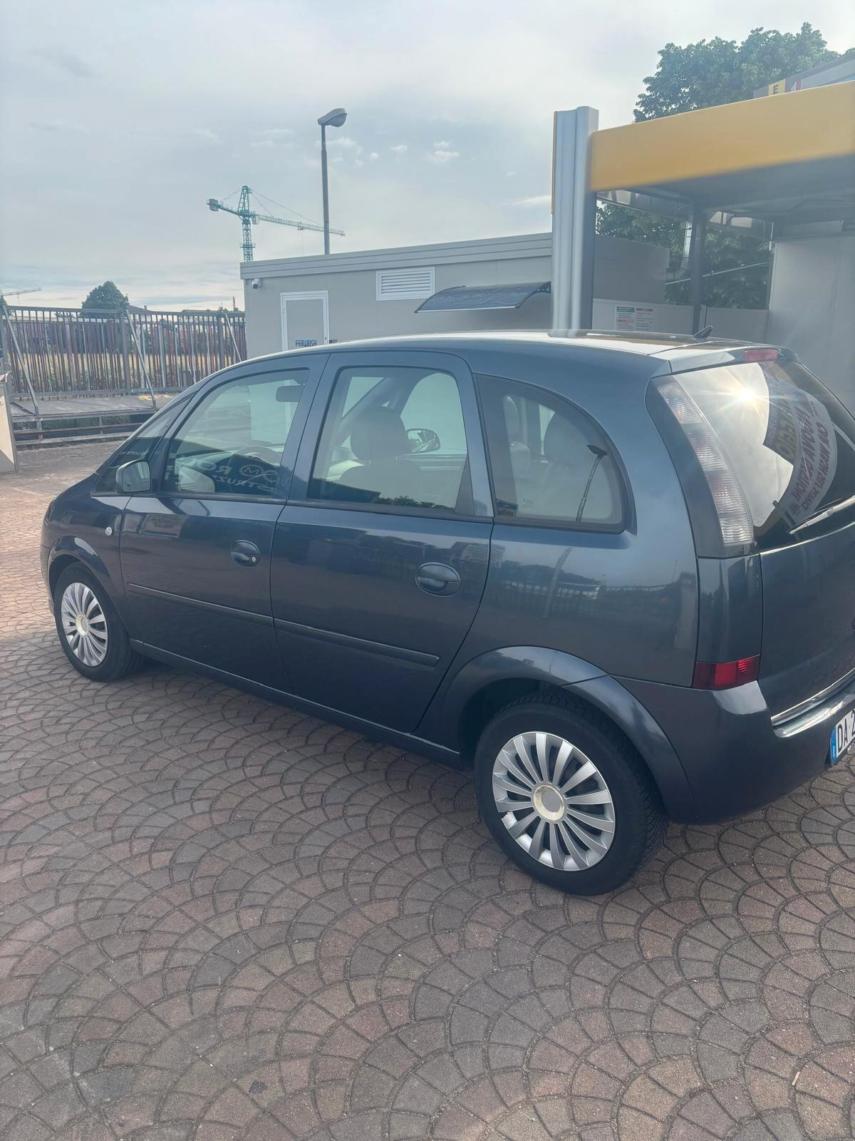 Opel Meriva 1.4 16V Cosmo