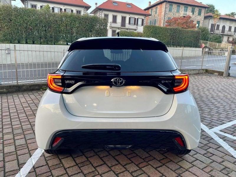 Toyota Yaris 1.5 130 Hybrid 5 porte Lounge - NUOVA