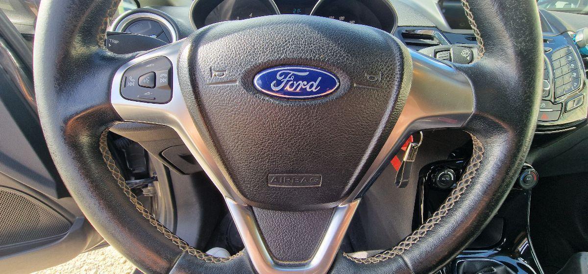 FORD Fiesta 1.4 5p. Bz.- GPL Titanium