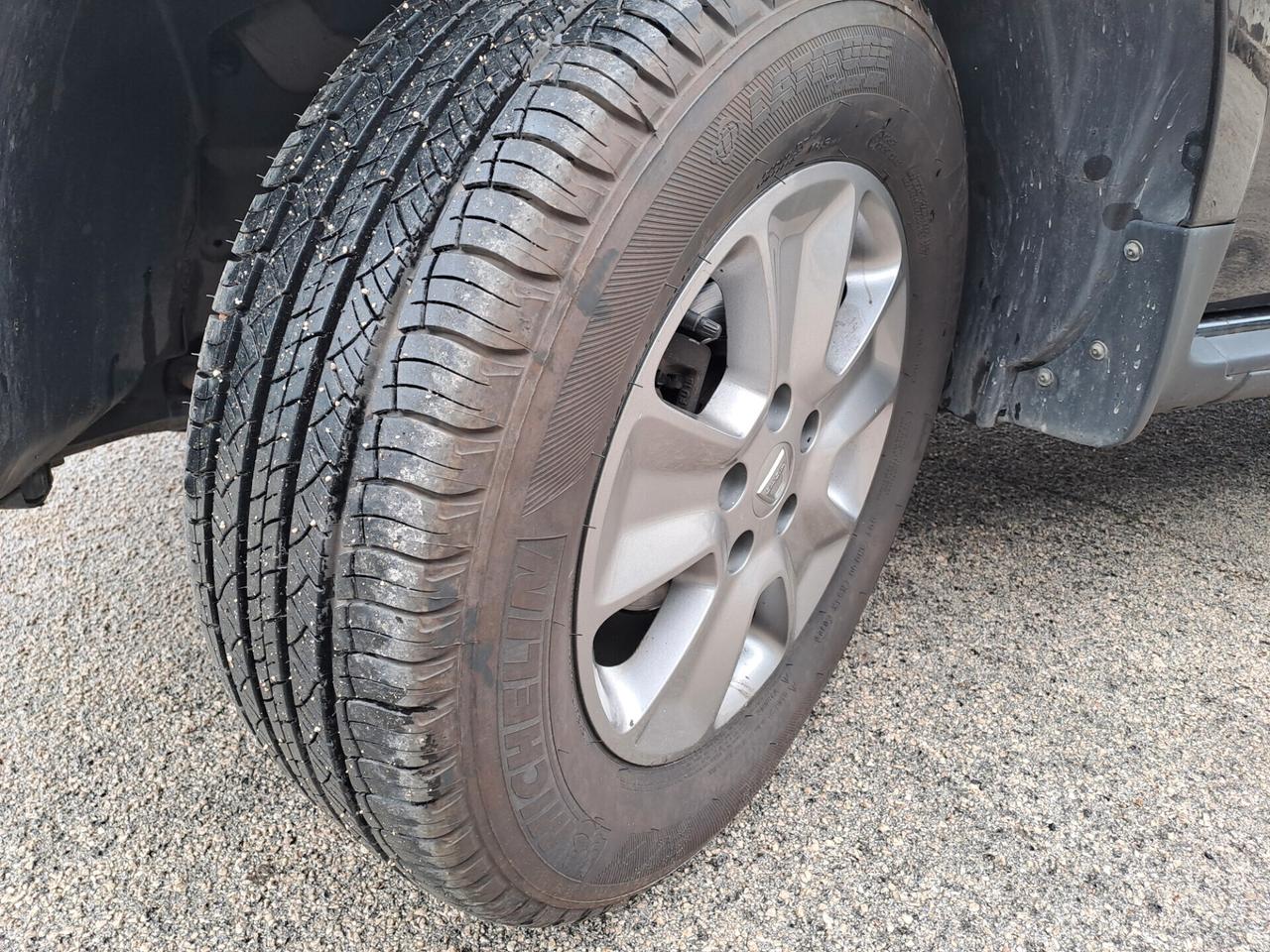 Dacia Duster 1.6 GPL MOTORE RIFATTO