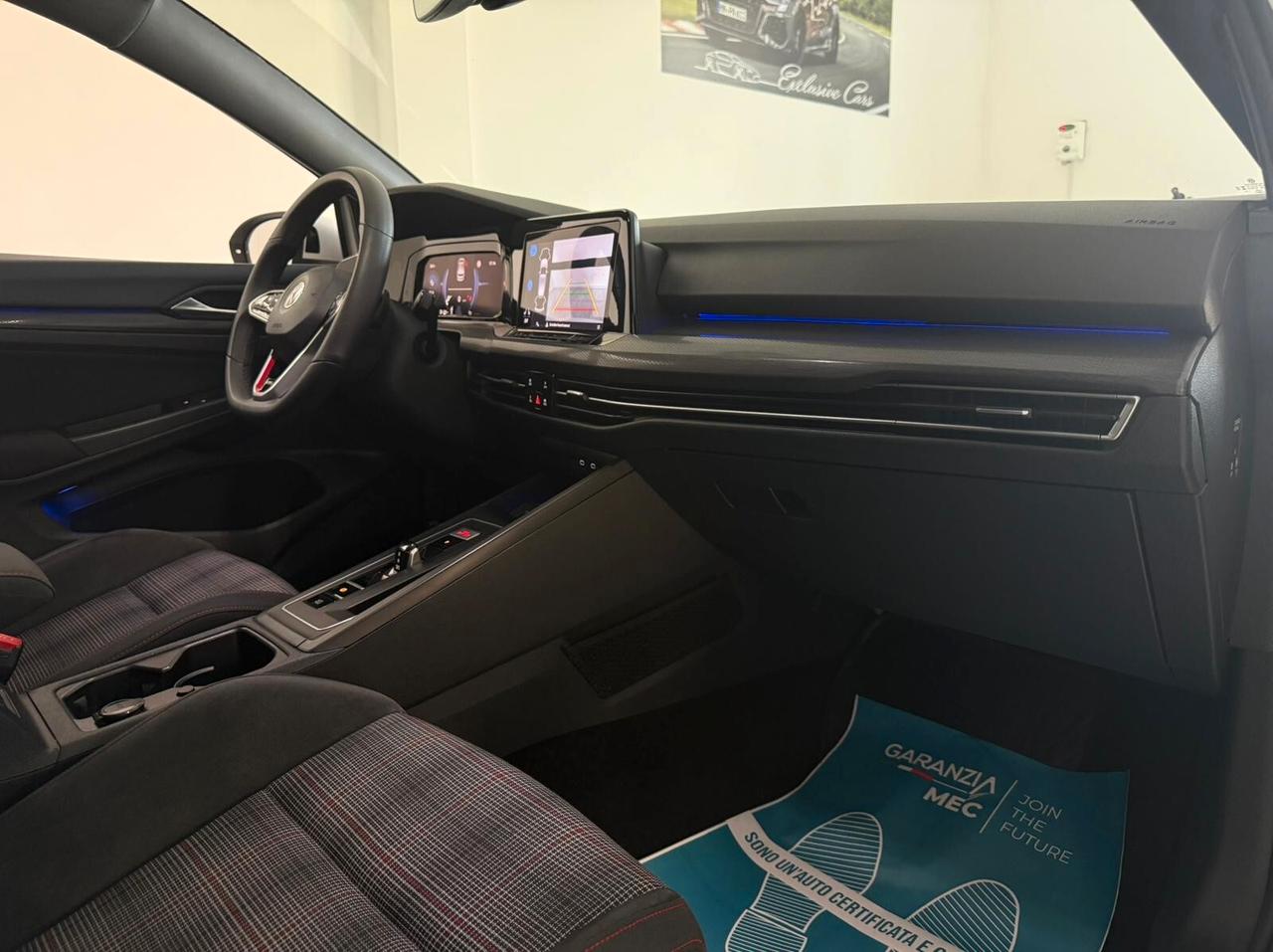 Volkswagen Golf GTI 2.0 TSI