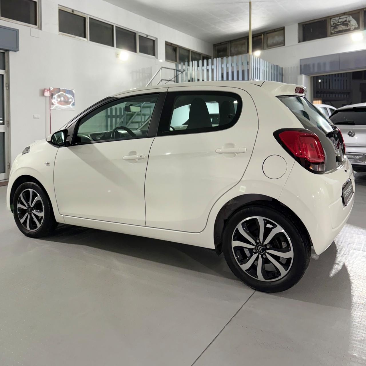 Citroen C1 VTi 72 5 porte Shine Aziendale