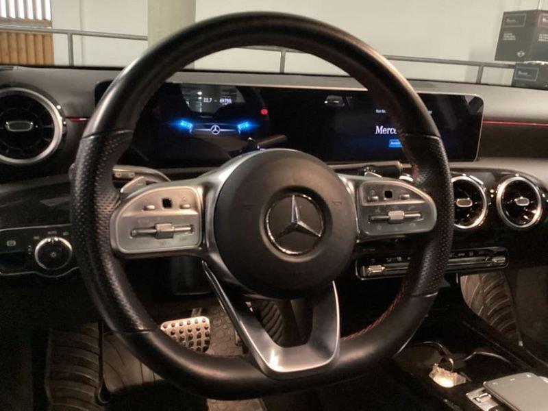 Mercedes-Benz Classe A A 200 PREMIUM AUTO