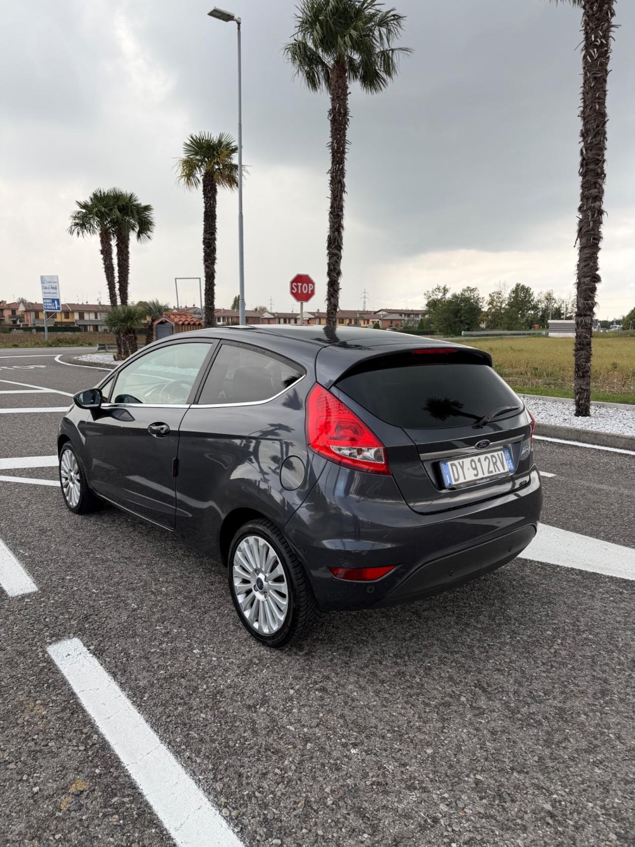 Ford Fiesta 1.2 82CV 3 porte Titanium