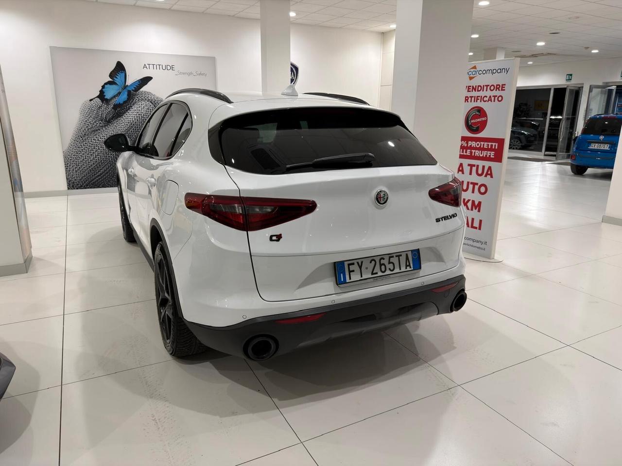 Alfa Romeo Stelvio 2.2 Turbodiesel 190 CV AT8 Q4 B-Tech
