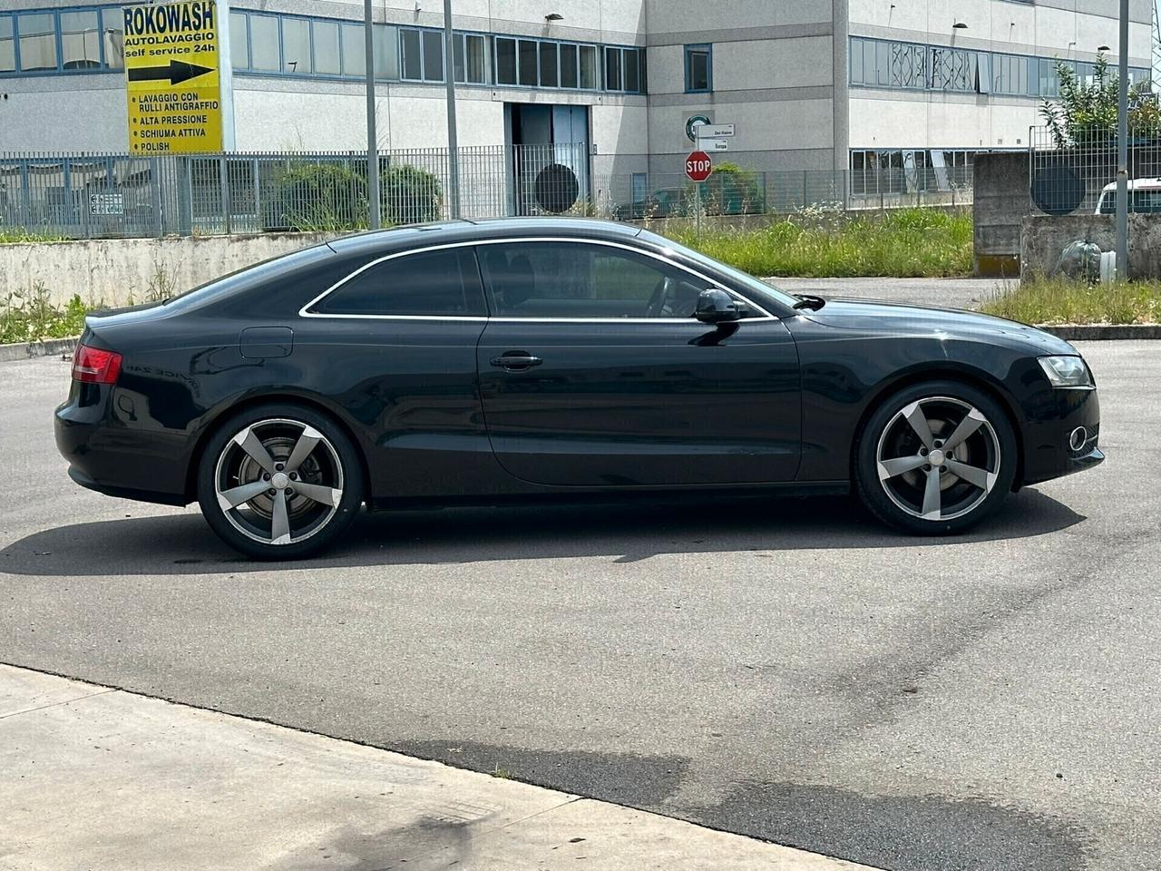 Audi A5 2.0 TFSI 180 CV Ambiente
