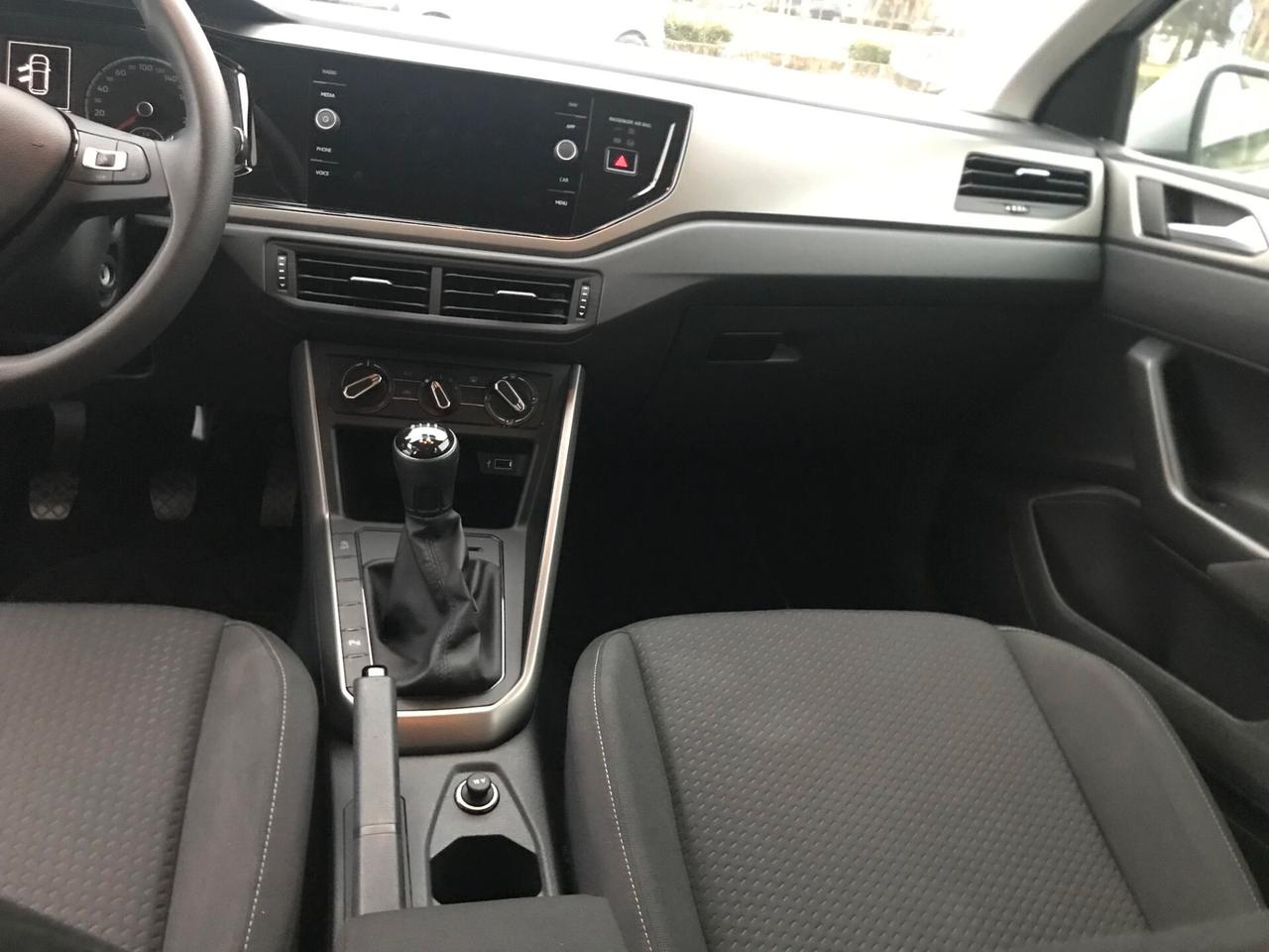 Volkswagen Polo 5p 1.0 evo Comfortline 80cv pdc navi tagliandata