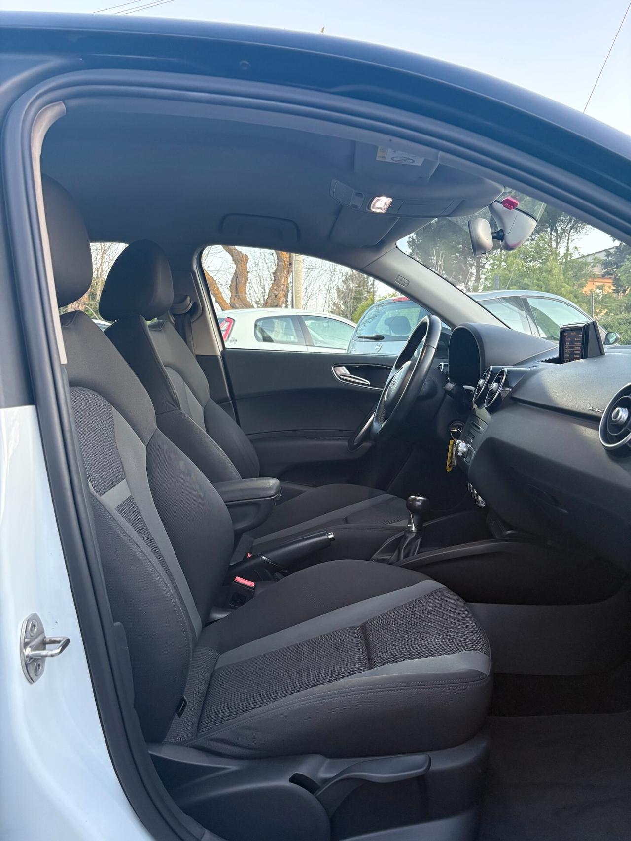 Audi A1 Sline 1.6 TDI 116 CV Metal plus