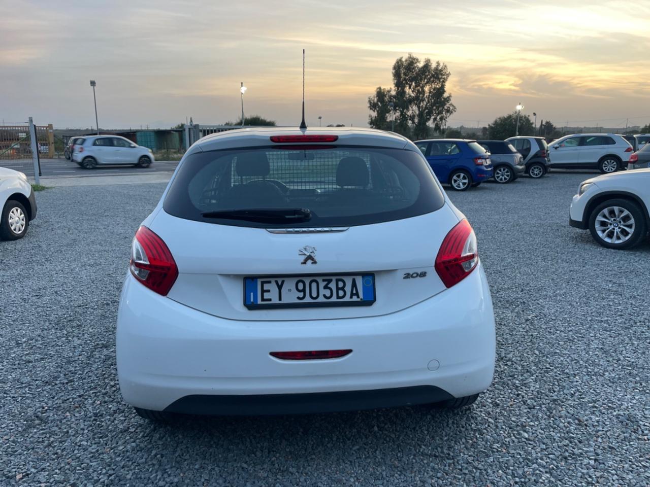 Peugeot 208 1.4 HDi VAN GARANZIA