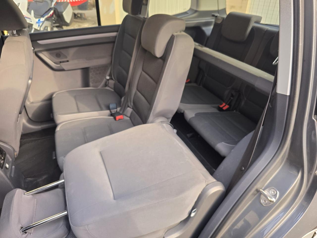 Volkswagen Touran 1.6 TDI DPF Comfortline 7 posti