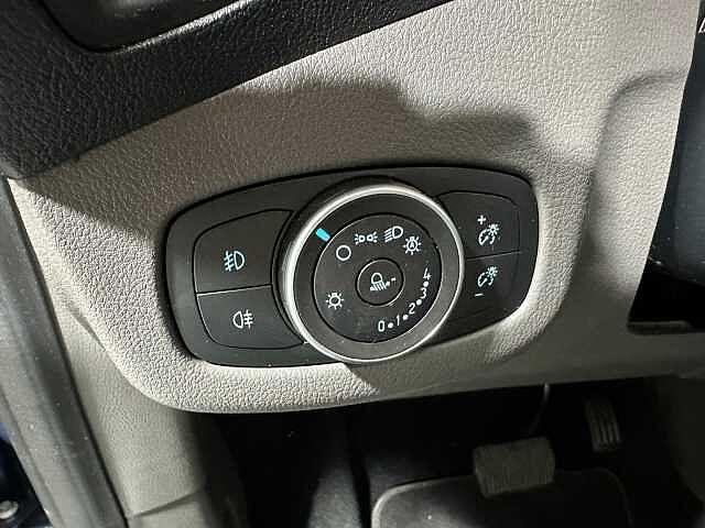 Ford Tourneo Connect 1.5 TDCi 120 CV Titanium