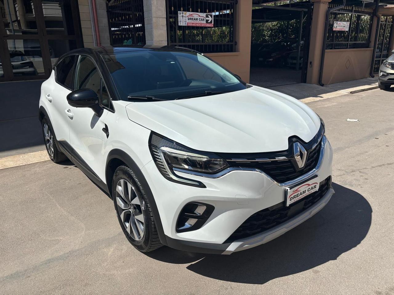 Renault Captur Blue dCi 115 CV EDC Intens