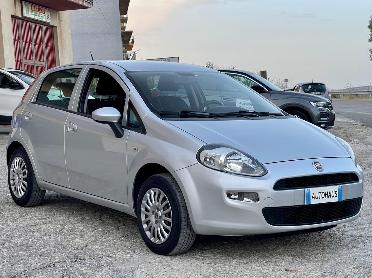 Fiat Punto 1.2 benzina 2017 - NEOPATENTATI