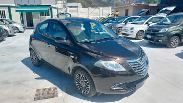 Lancia Ypsilon 1.2 69 CV 5 porte 2013