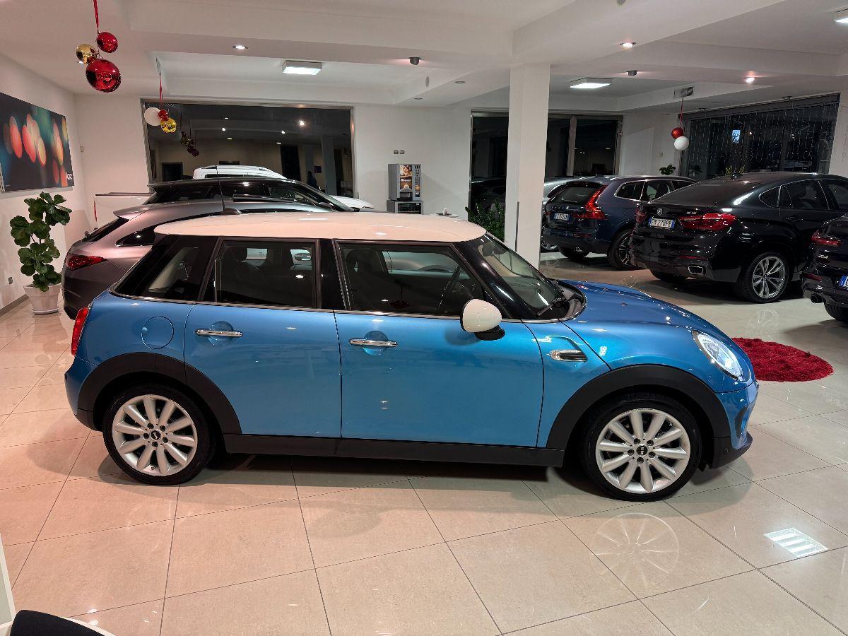 MINI Cooper 1.5 D 5 porte Led Luci Ambient Navi