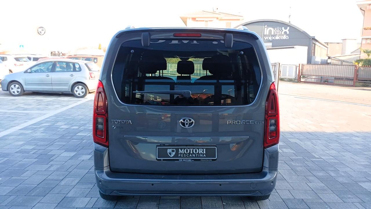 Toyota Proace LOUNGE * 7 POSTI