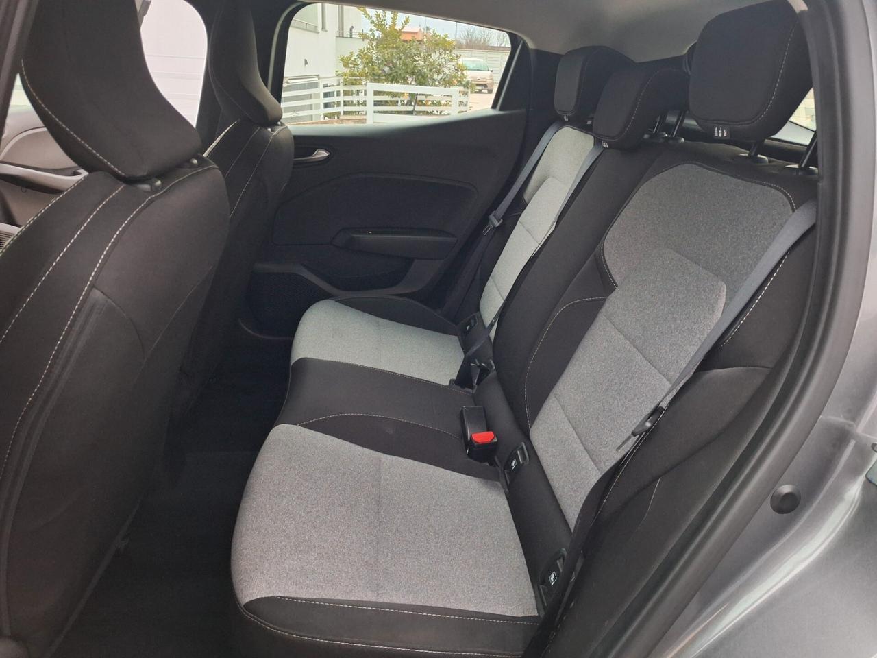 Renault Clio EVOLUTION 1.0 TCe 90cv NAV - 2024