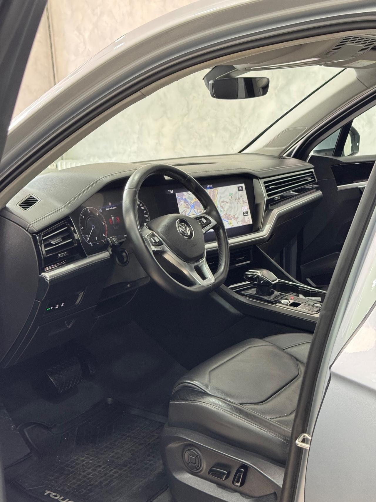 Volkswagen Touareg 3.0 V6 TDI 286 CV SCR Advanced