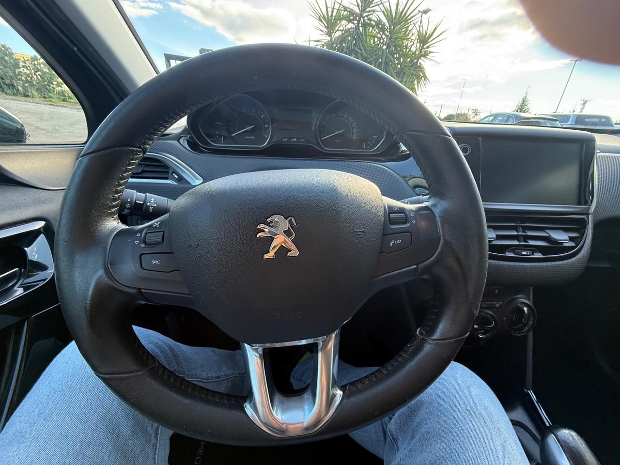 Peugeot 2008 82cv S&S Signature