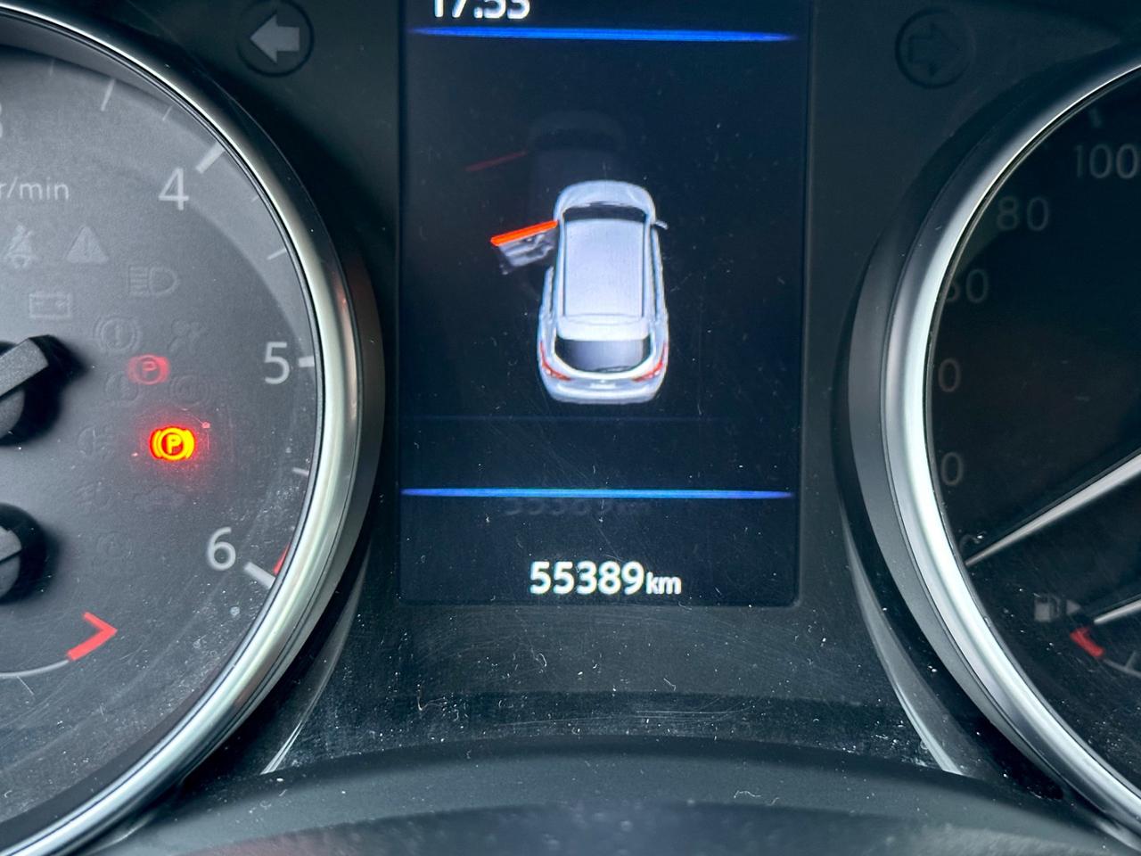 Nissan Qashqai 1.6 dCi 2WD N-Connecta 55400 Km Tagliandata Garanzia Permute