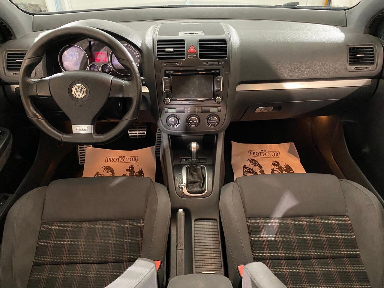 Volkswagen Golf GTI 2.0 16V TFSI 5p. GTI